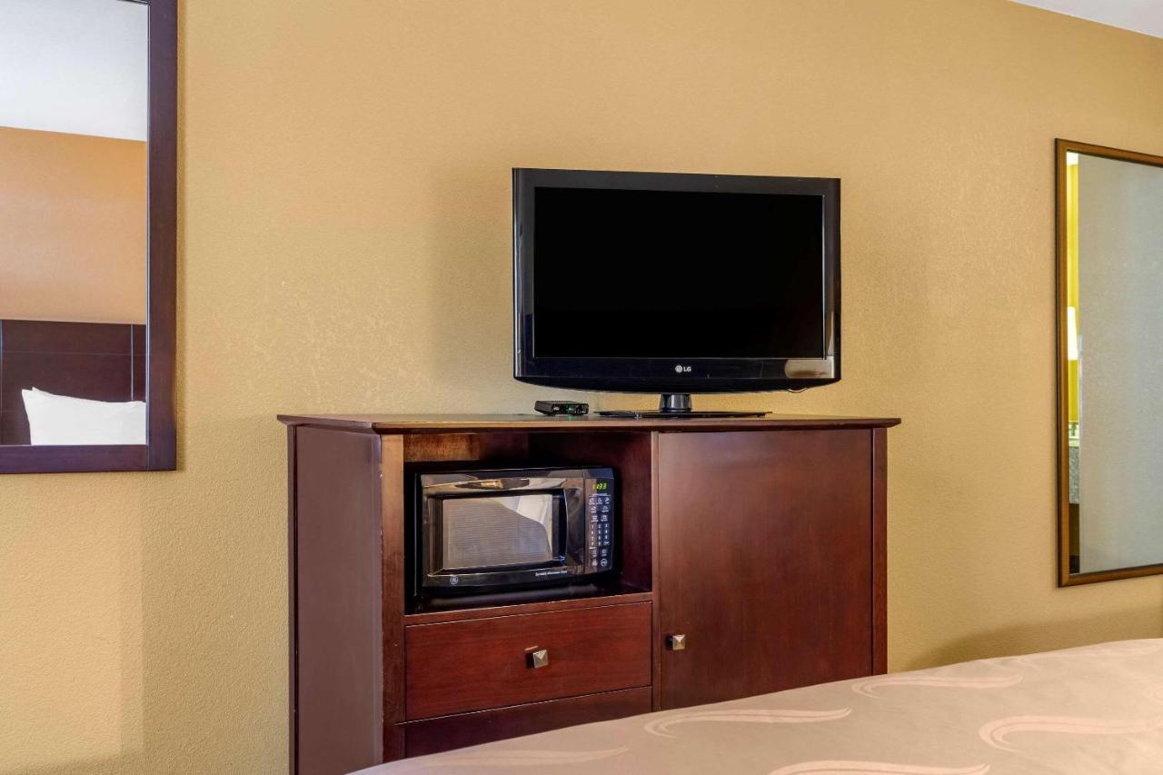 Quality Inn Russellville I-40 Exterior photo
