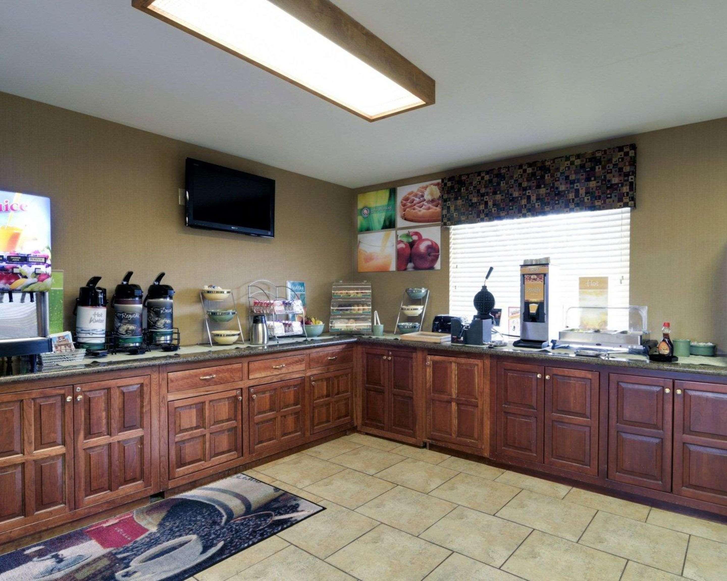Quality Inn Russellville I-40 Exterior photo