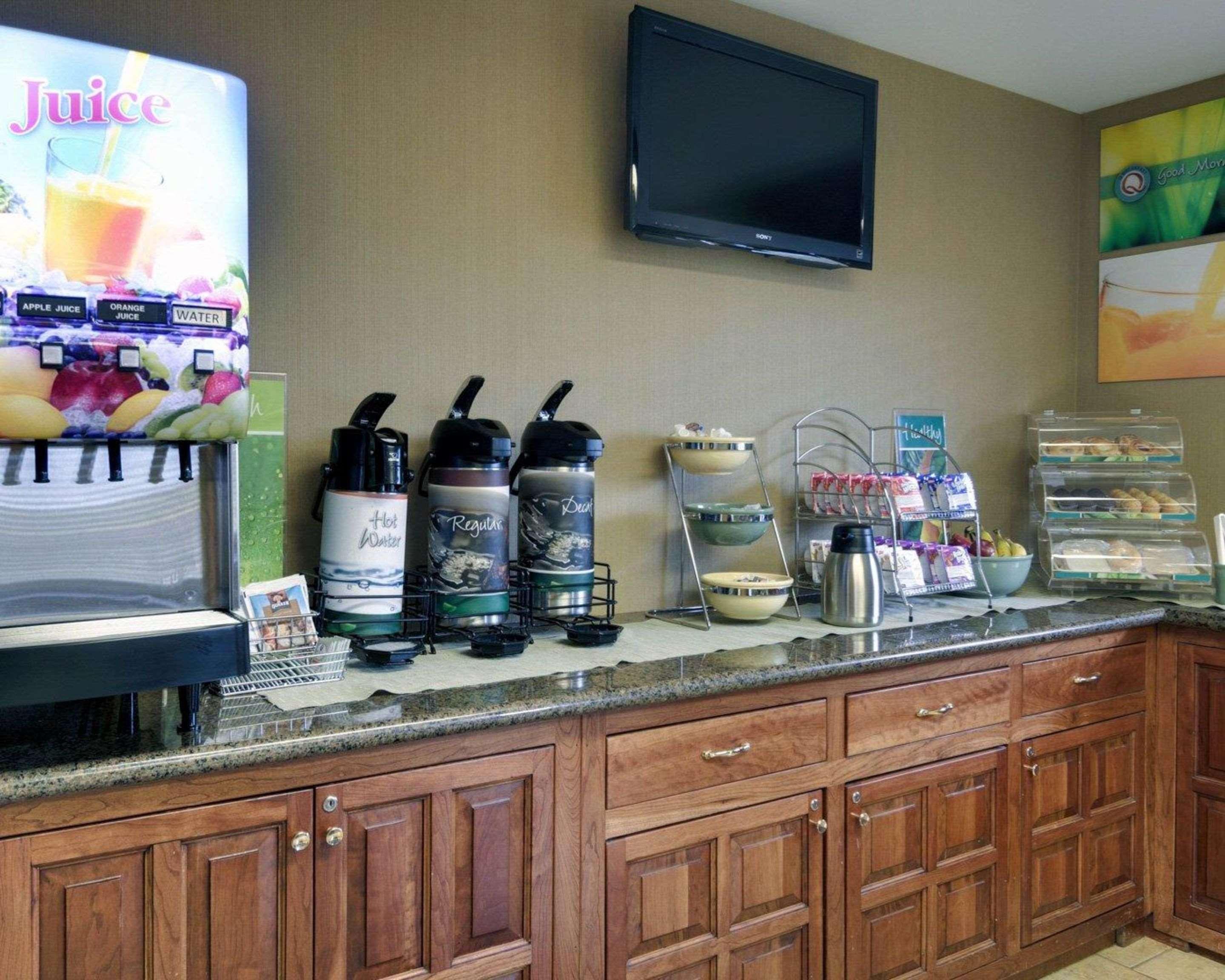Quality Inn Russellville I-40 Exterior photo